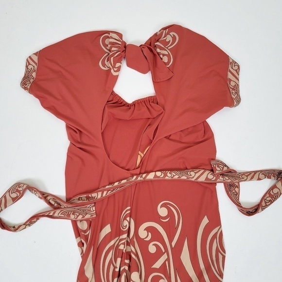 *Free with Purchase* BCBG MaxAzria Belted Tunic Top Abstract Blouse - Picture 5 of 11